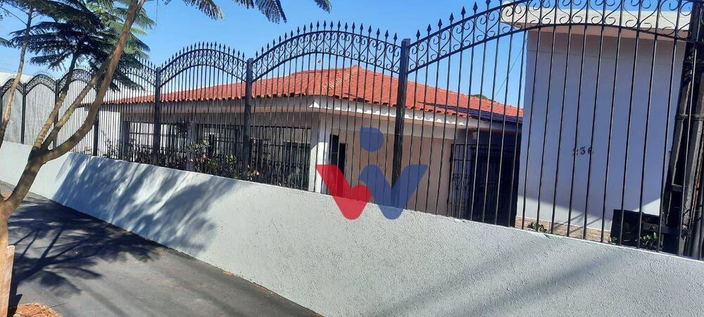 Casa à venda com 2 quartos, 170m² - Foto 3