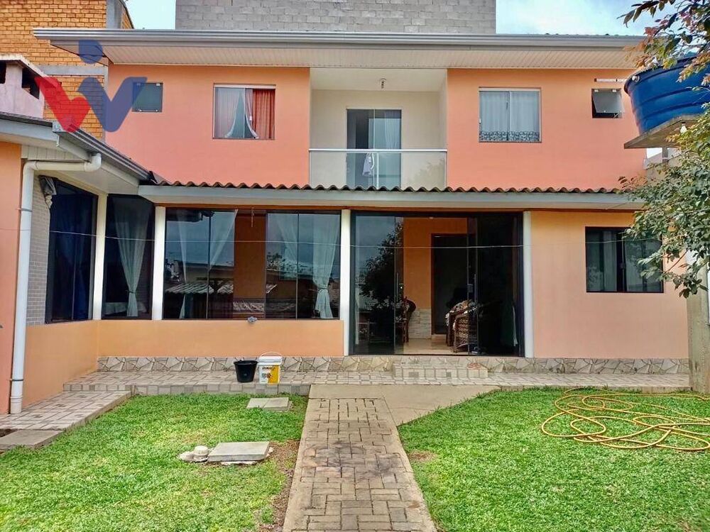 Casa de Condomínio à venda com 5 quartos, 221m² - Foto 2