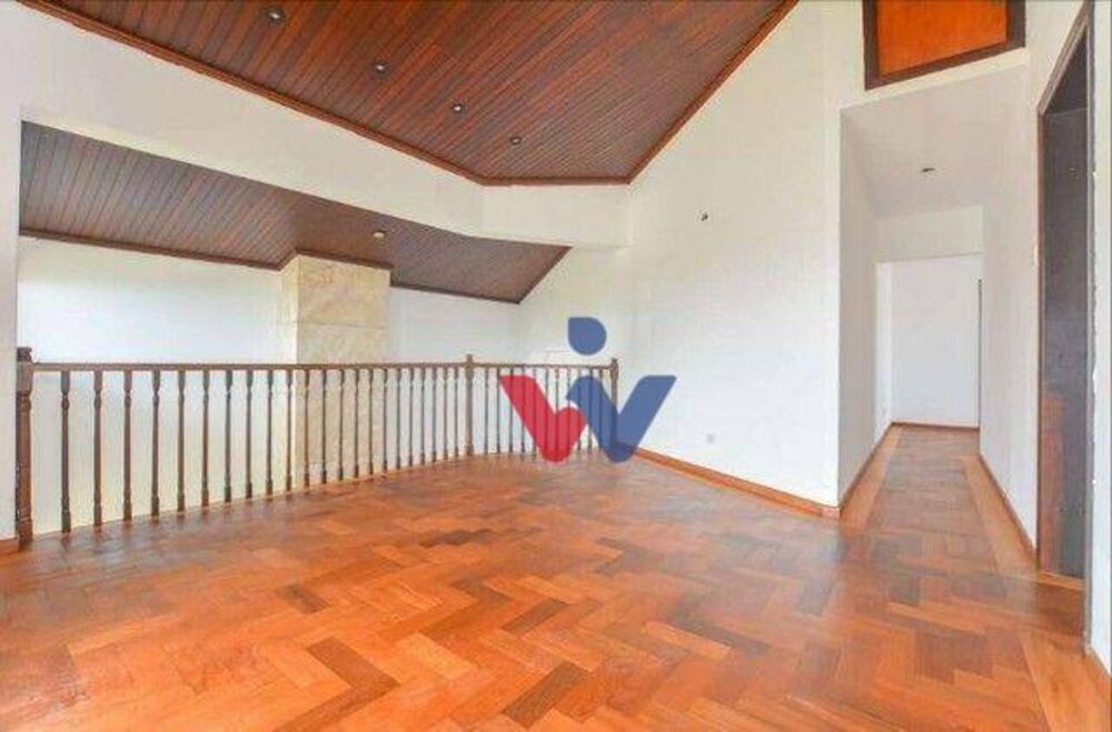 Casa à venda com 5 quartos, 402m² - Foto 4