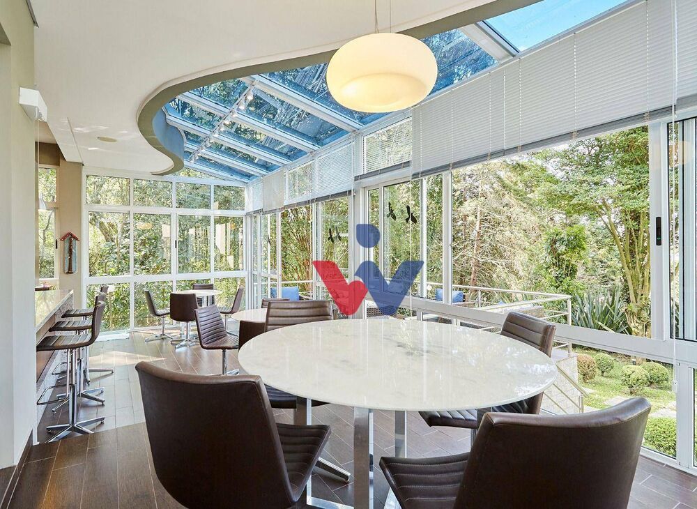 Casa de Condomínio à venda com 3 quartos, 385m² - Foto 3