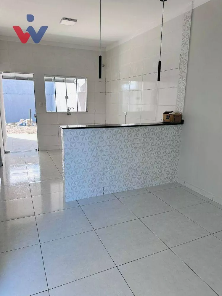 Casa à venda com 3 quartos, 70m² - Foto 8