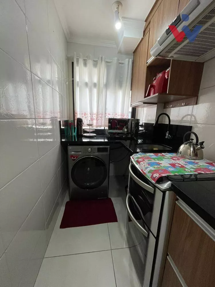 Apartamento à venda com 2 quartos, 52m² - Foto 3