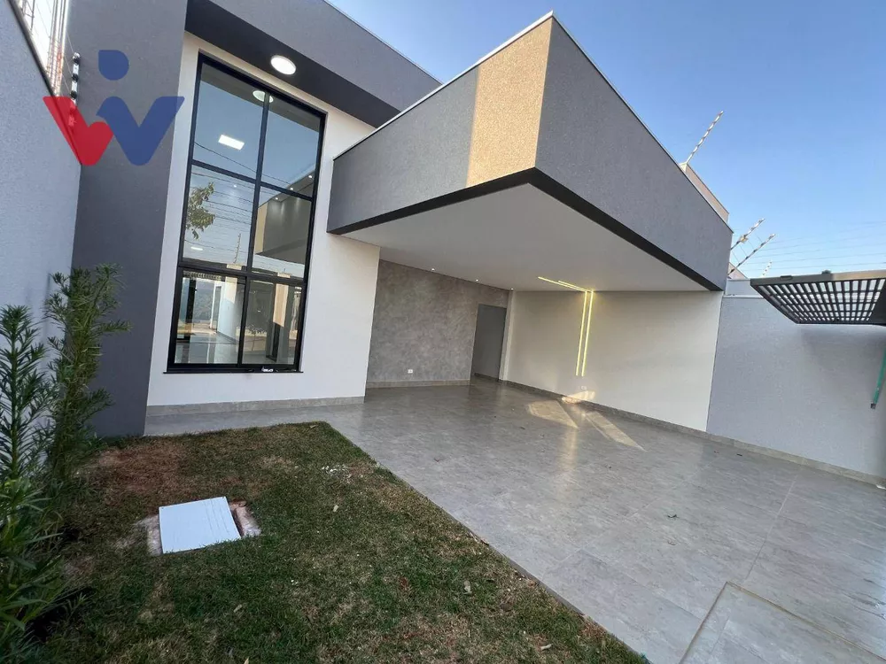 Casa à venda com 3 quartos, 115m² - Foto 2