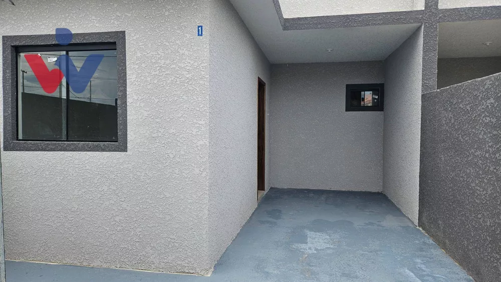 Casa à venda com 2 quartos, 43m² - Foto 2