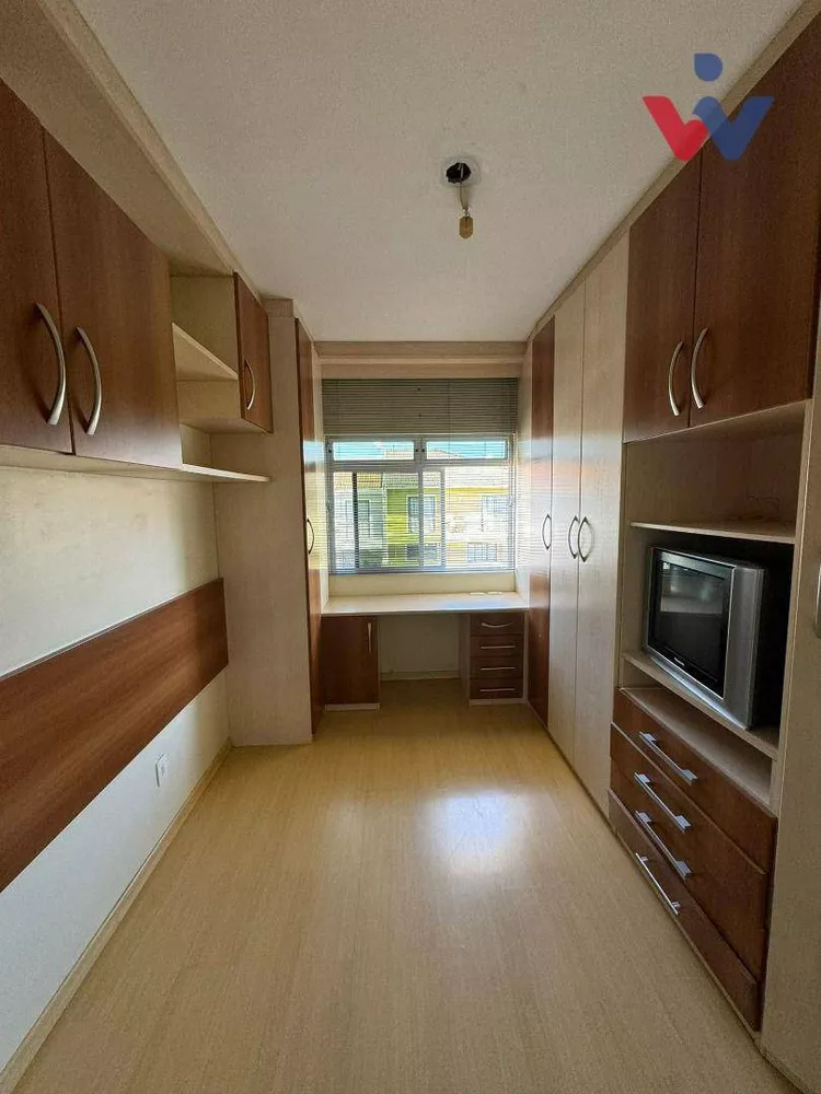 Sobrado à venda com 3 quartos, 271m² - Foto 2