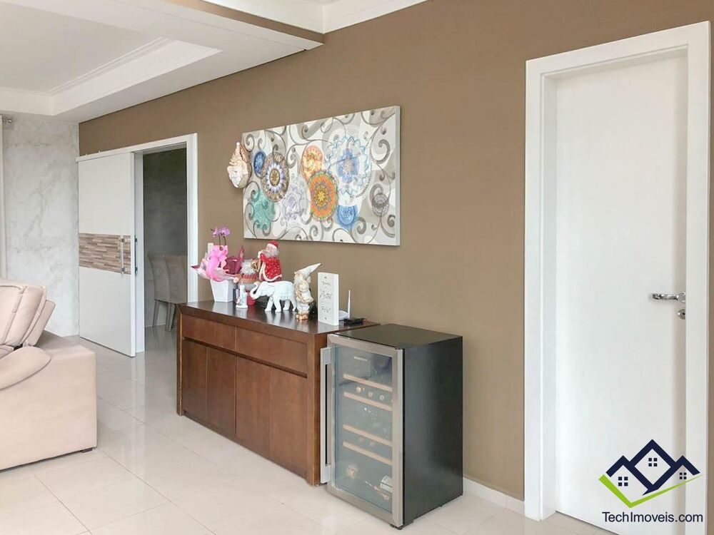 Casa, 3 quartos, 250 m² - Foto 2