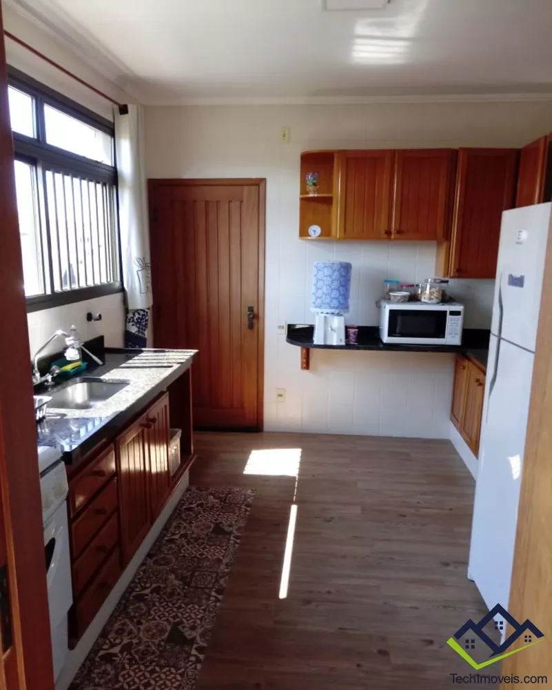 Apartamento à venda com 3 quartos, 103m² - Foto 1