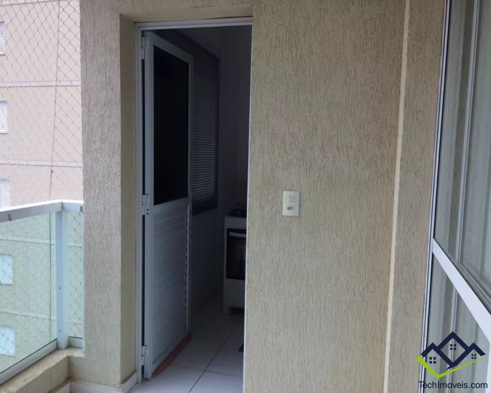 Apartamento à venda com 3 quartos, 97m² - Foto 3