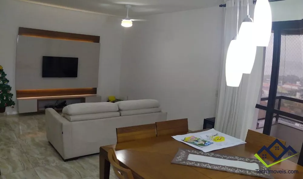 Apartamento, 3 quartos, 147 m² - Foto 1