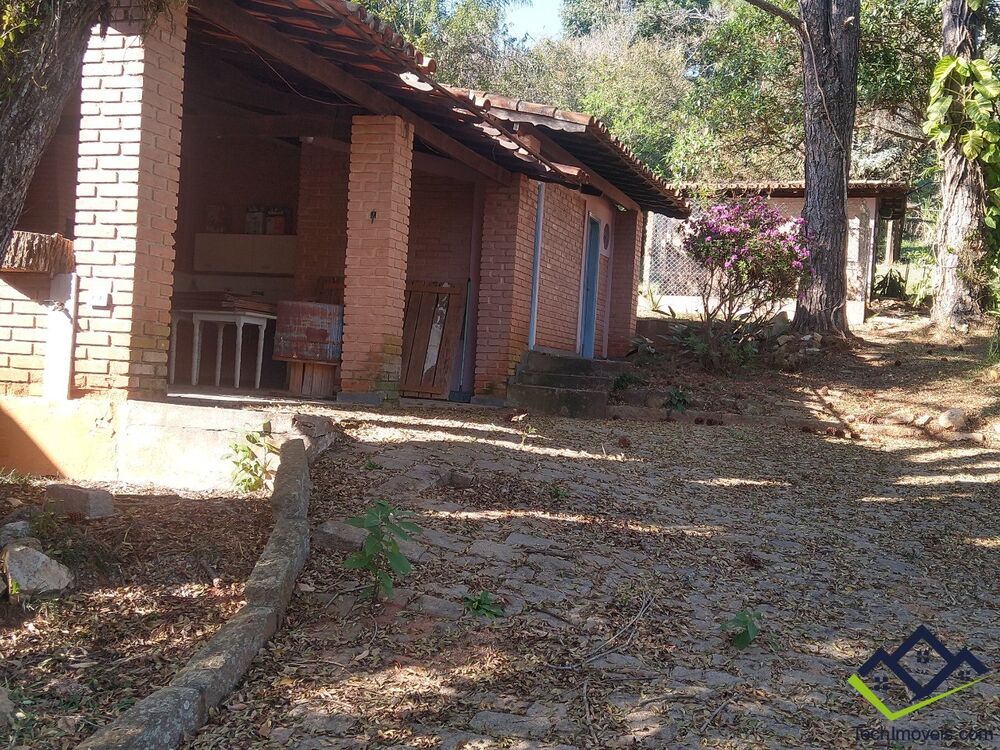 Chácara à venda com 3 quartos, 6000m² - Foto 2