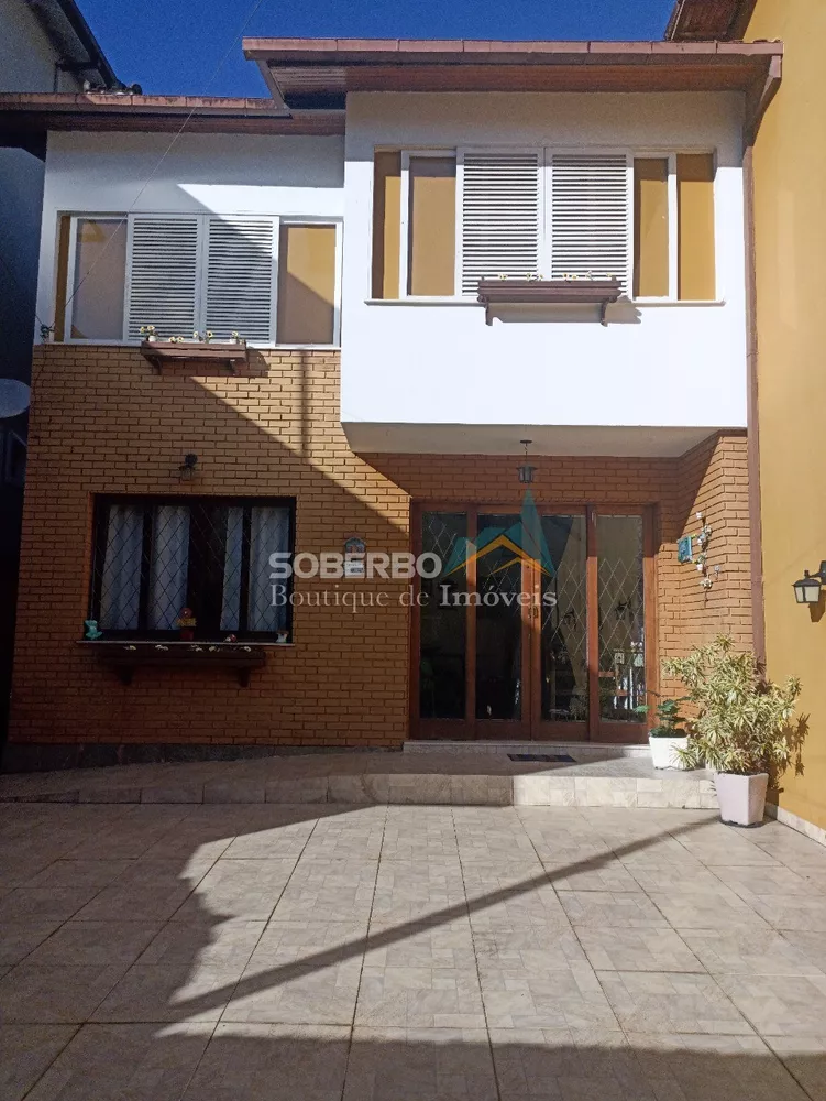 Casa à venda com 3 quartos, 143m² - Foto 2