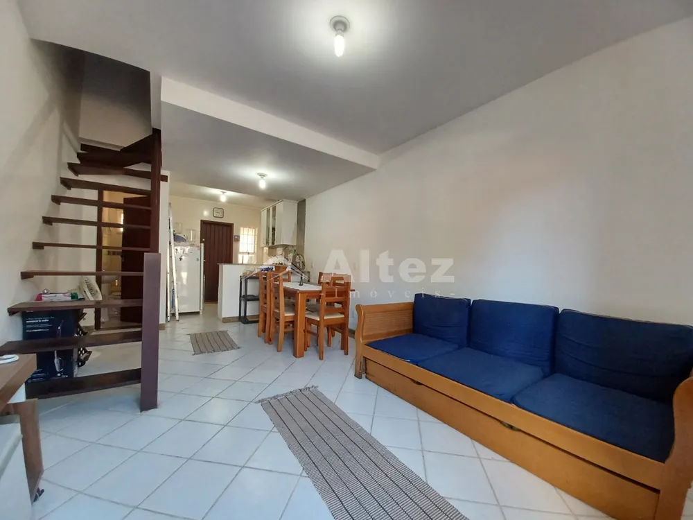 Casa, 2 quartos, 59 m² - Foto 1
