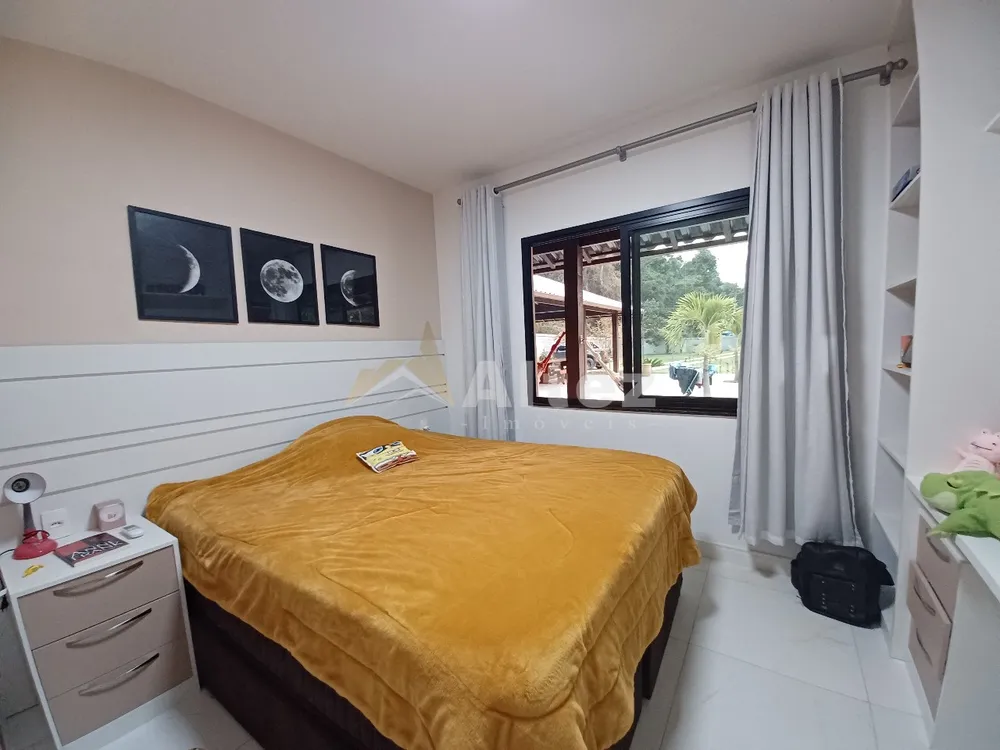 Casa, 3 quartos, 2270 m² - Foto 35