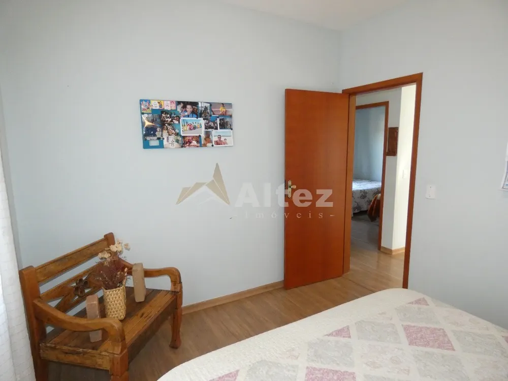 Casa, 4 quartos, 415 m² - Foto 1