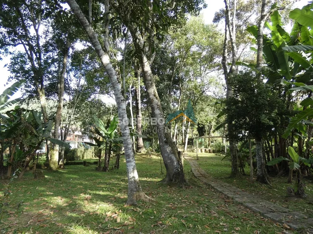 Casa, 4 quartos, 1920 m² - Foto 1