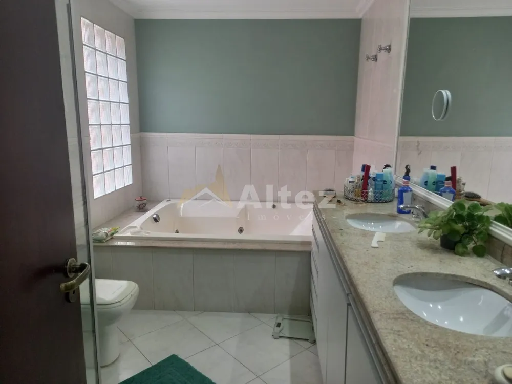 Casa, 4 quartos, 420 m² - Foto 24