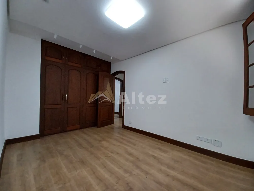 Casa, 4 quartos, 600 m² - Foto 29