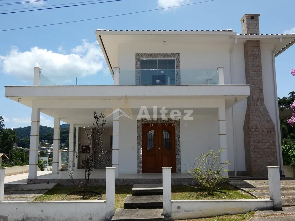 Casa, 4 quartos, 400 m² - Foto 1