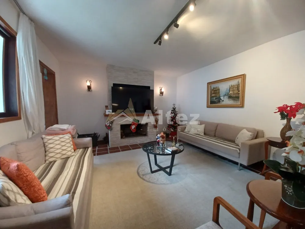 Casa, 7 quartos, 290 m² - Foto 3