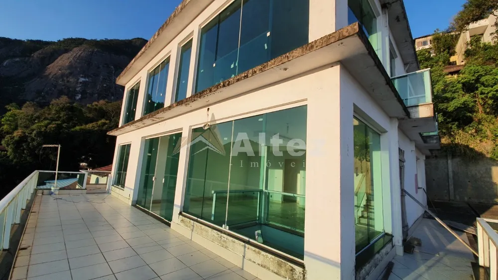 Casa, 5 quartos, 917 m² - Foto 1