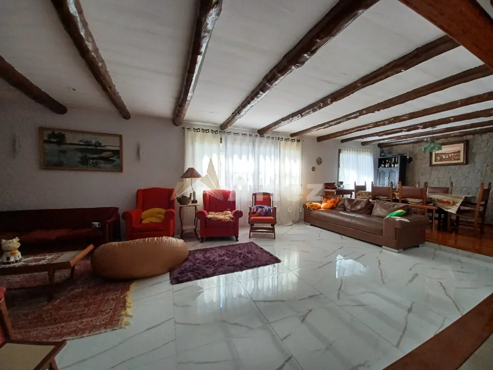 Casa, 5 quartos, 1100 m² - Foto 3