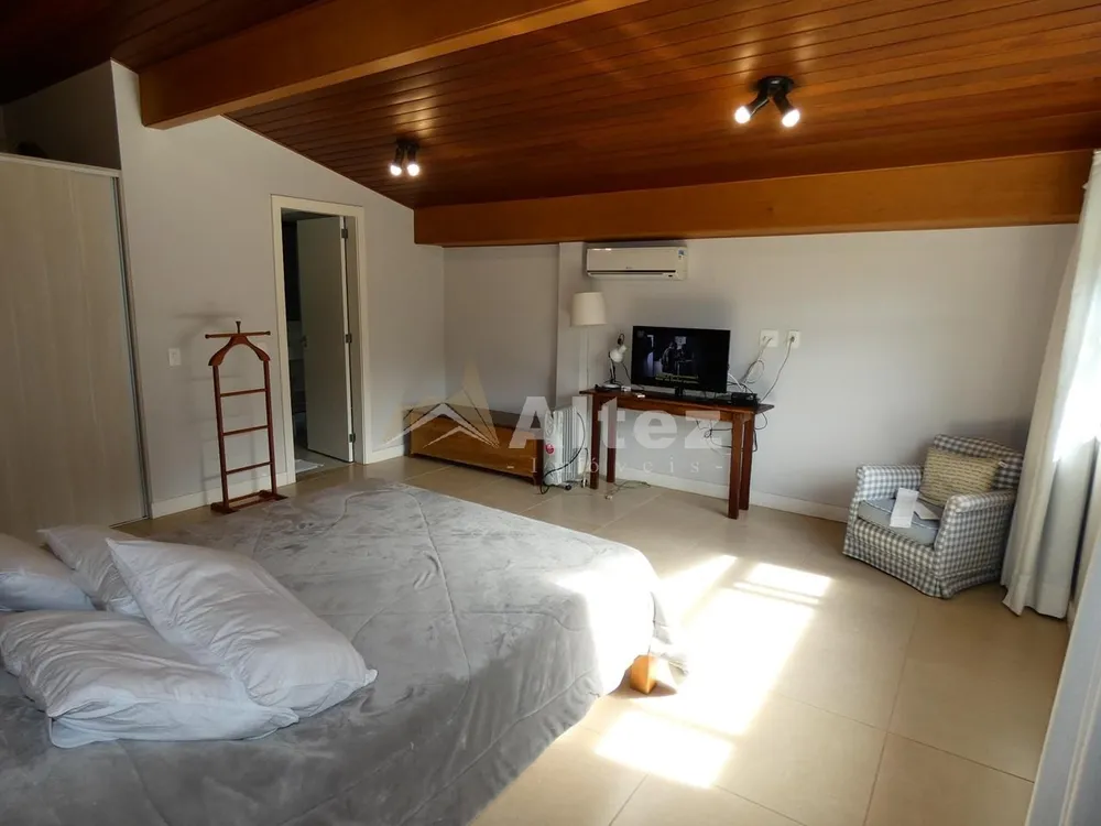 Sítio, 4 quartos, 28 hectares - Foto 17