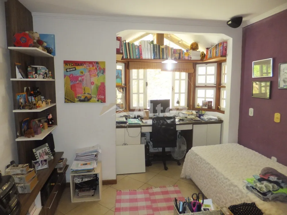 Casa, 4 quartos, 250 m² - Foto 24