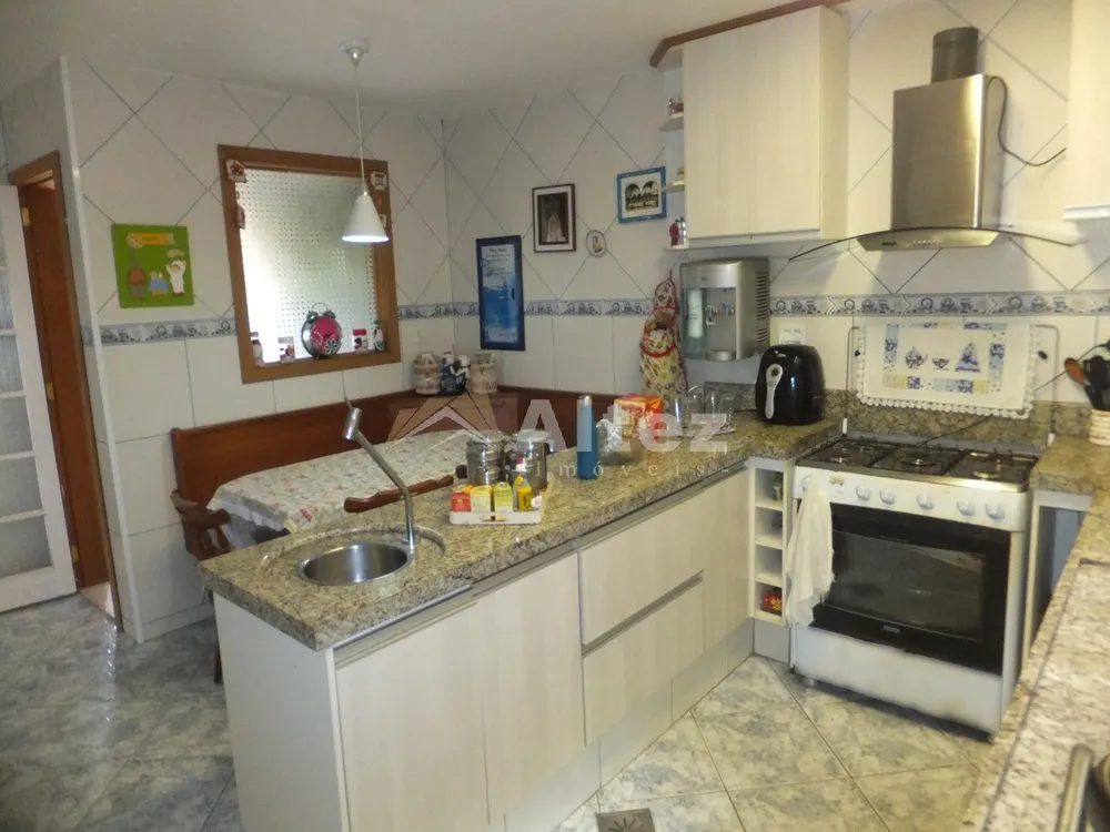 Casa, 4 quartos, 250 m² - Foto 5