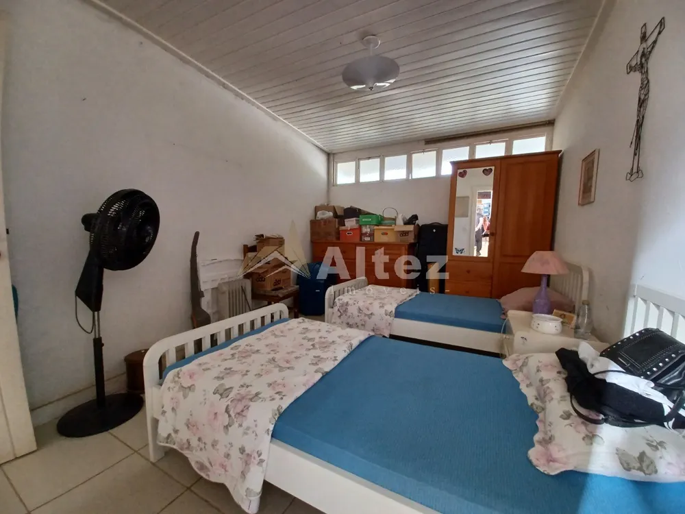 Casa, 4 quartos, 1296 m² - Foto 9