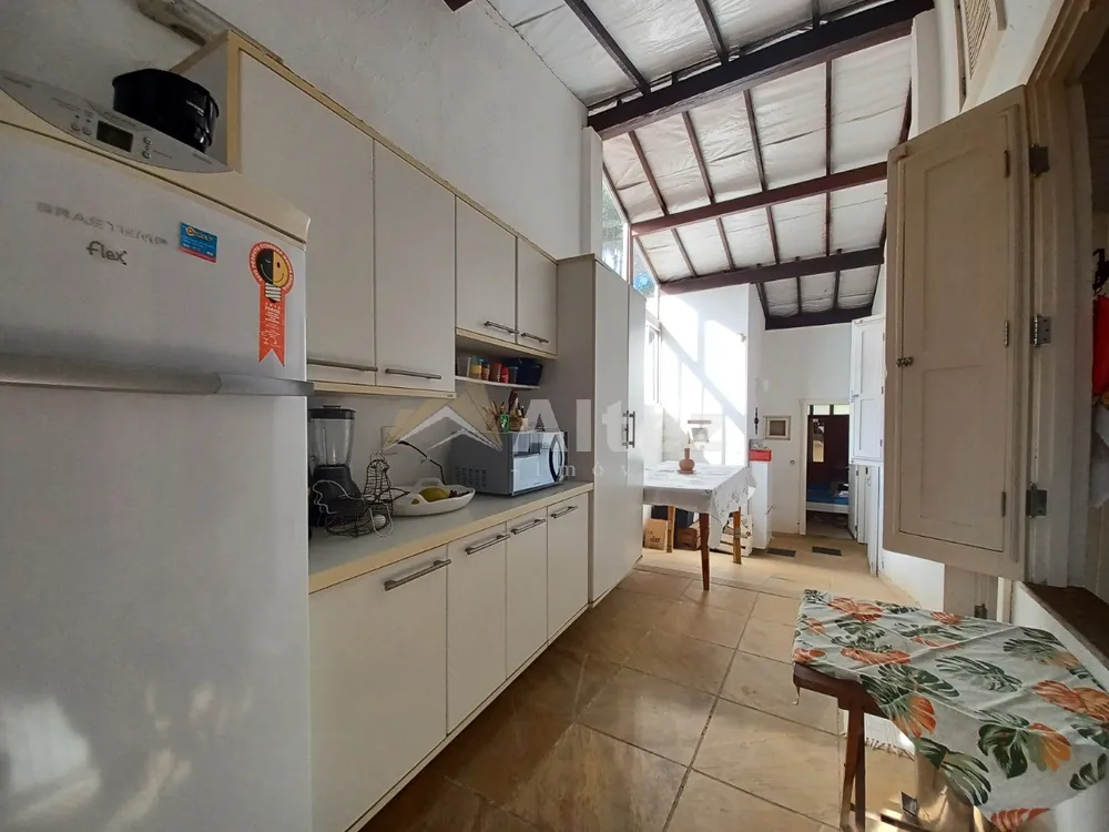Casa, 4 quartos, 1296 m² - Foto 12