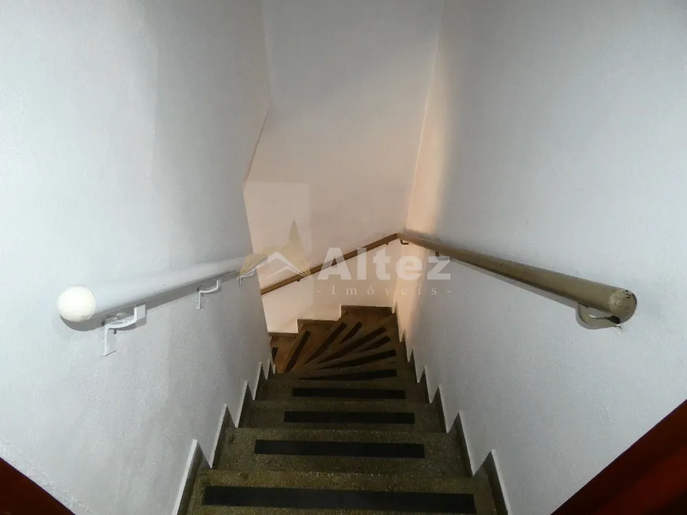 Casa, 5 quartos, 300 m² - Foto 9