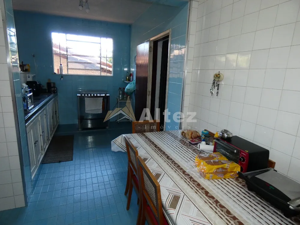 Casa, 5 quartos, 300 m² - Foto 6