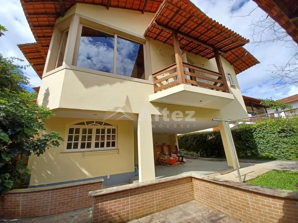Casa, 6 quartos, 650 m² - Foto 1
