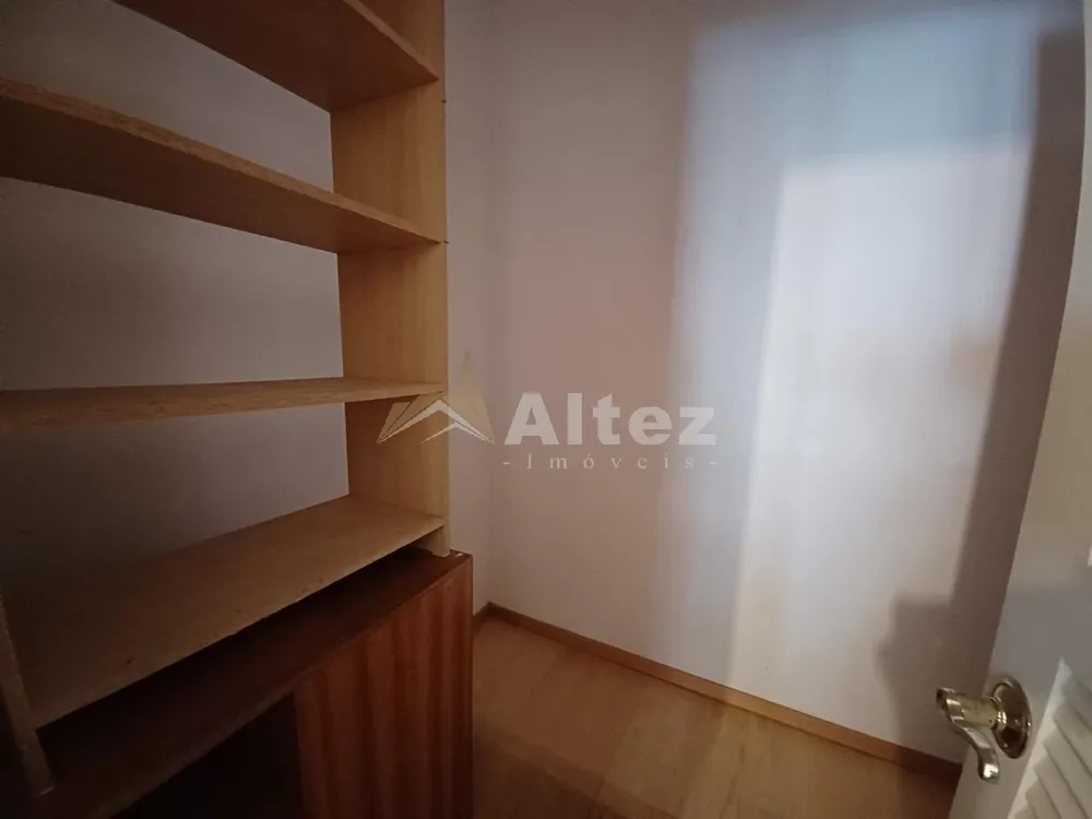 Casa, 6 quartos, 650 m² - Foto 19