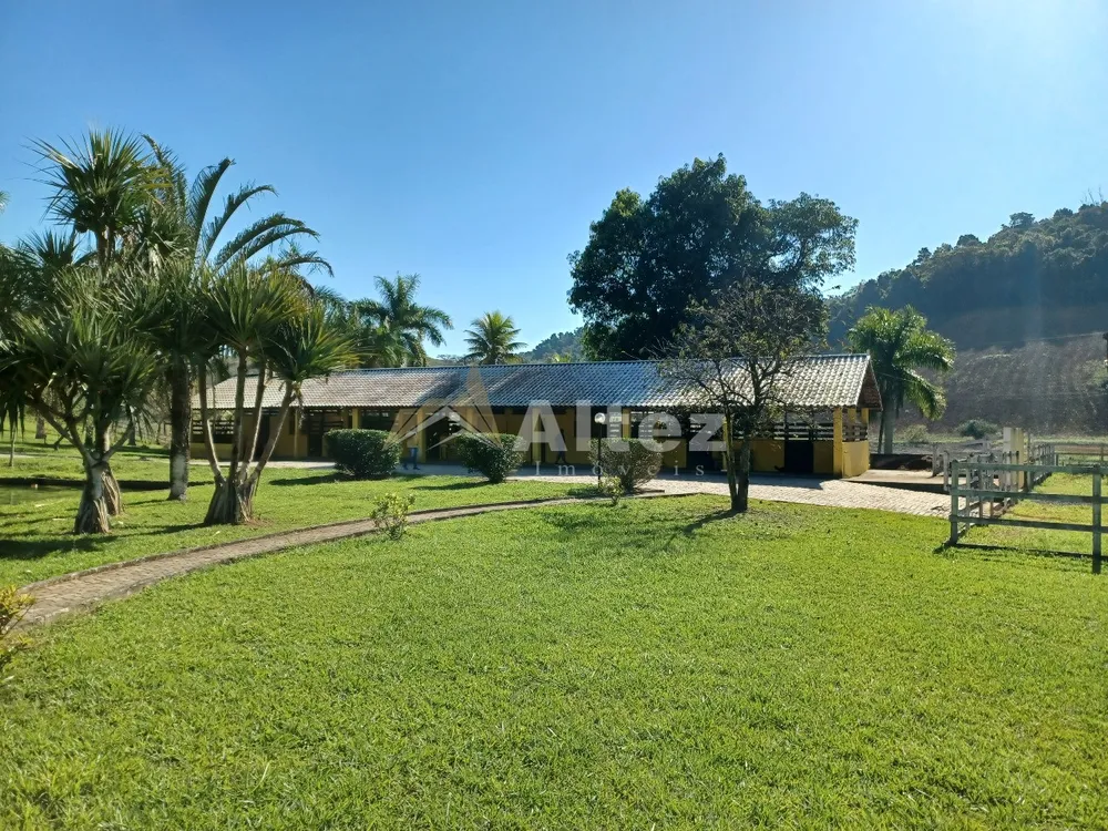 Sítio, 4 quartos, 72 hectares - Foto 9