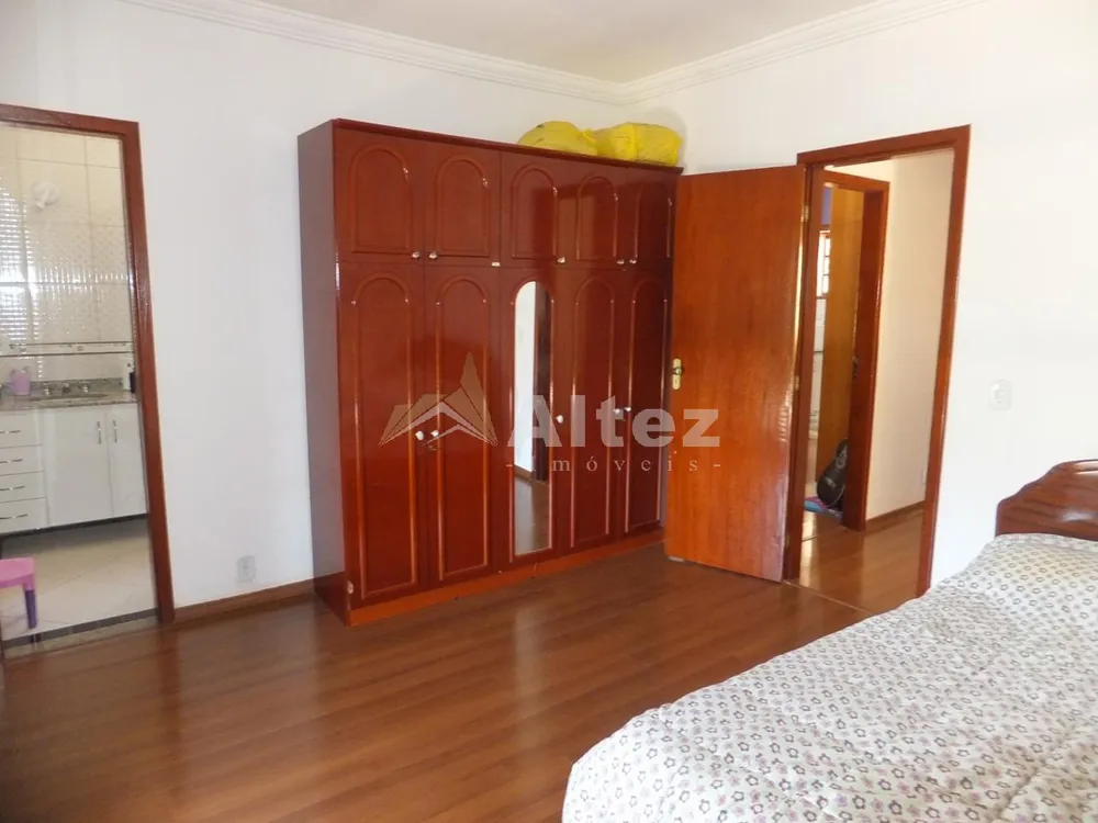Casa, 3 quartos, 208 m² - Foto 23
