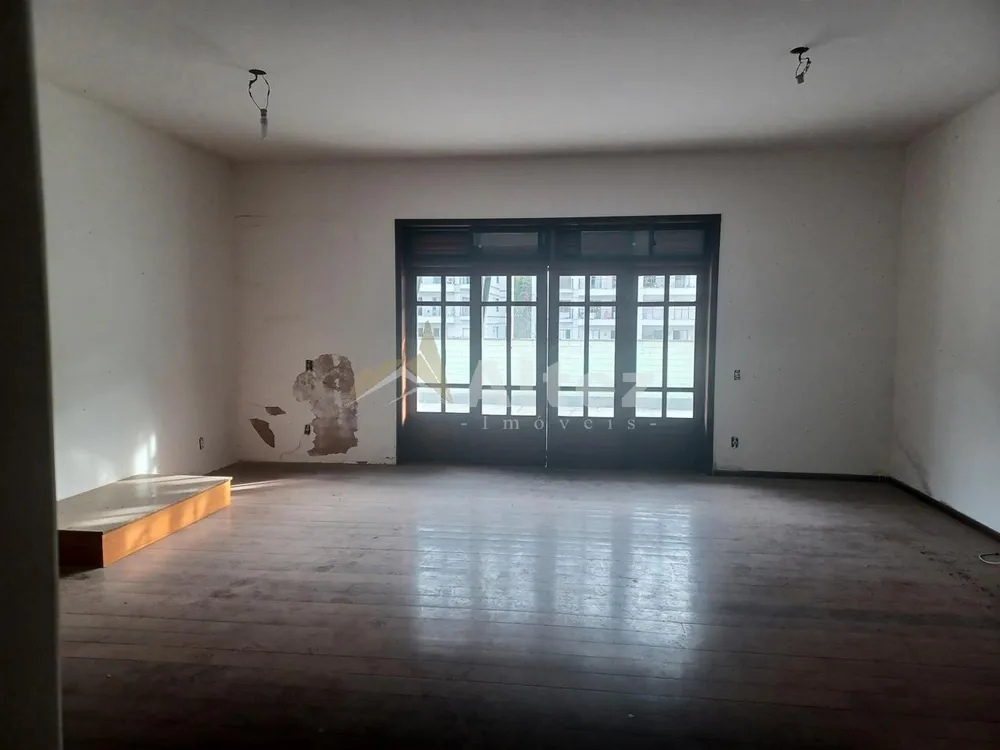 Cobertura, 3 quartos, 234 m² - Foto 3