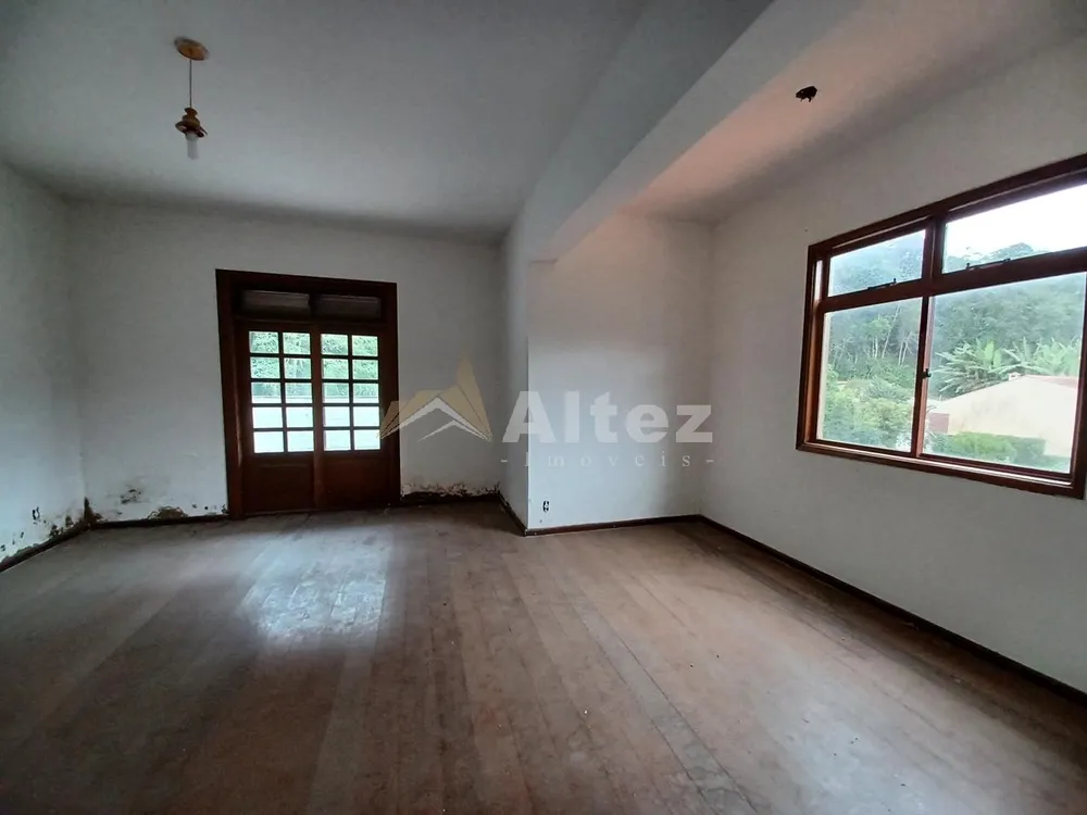Cobertura, 3 quartos, 234 m² - Foto 3