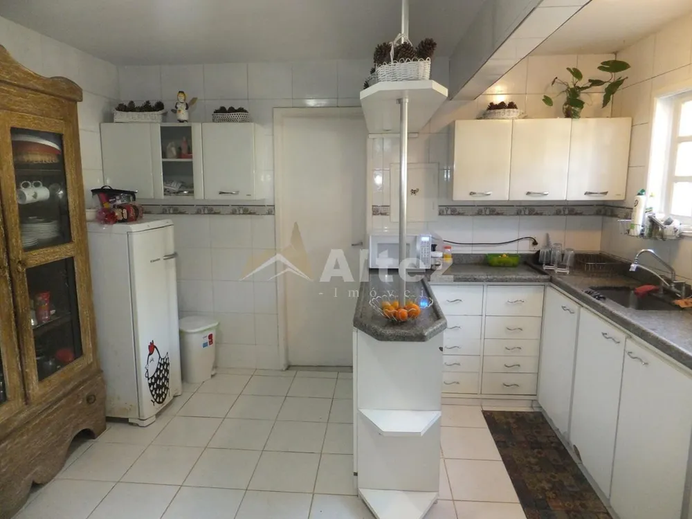 Casa, 5 quartos, 2345 m² - Foto 14