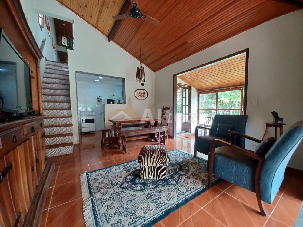 Casa, 5 quartos, 1814 m² - Foto 8