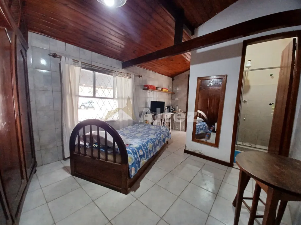 Casa, 4 quartos, 290 m² - Foto 22