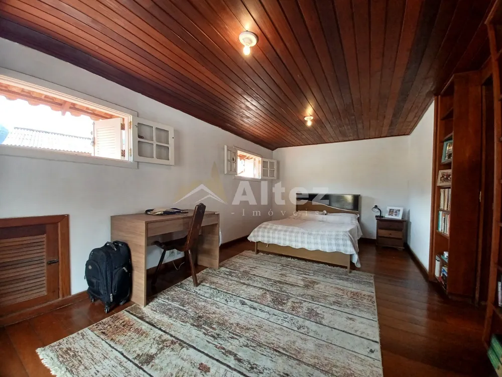 Casa, 4 quartos, 290 m² - Foto 21