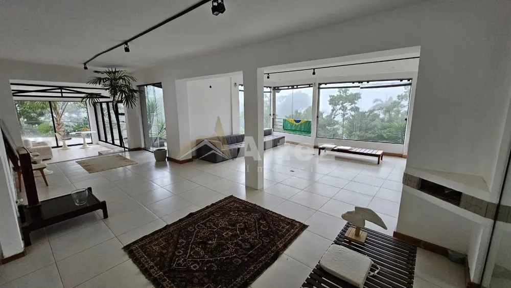 Casa, 3 quartos, 408 m² - Foto 9