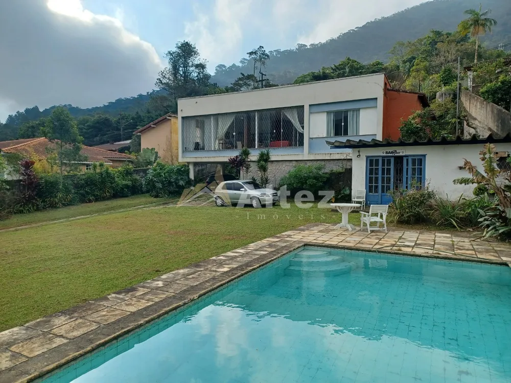 Casa, 4 quartos, 1210 m² - Foto 1