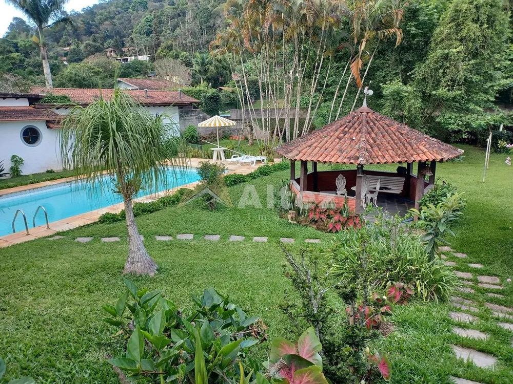 Casa, 5 quartos, 2255 m² - Foto 32
