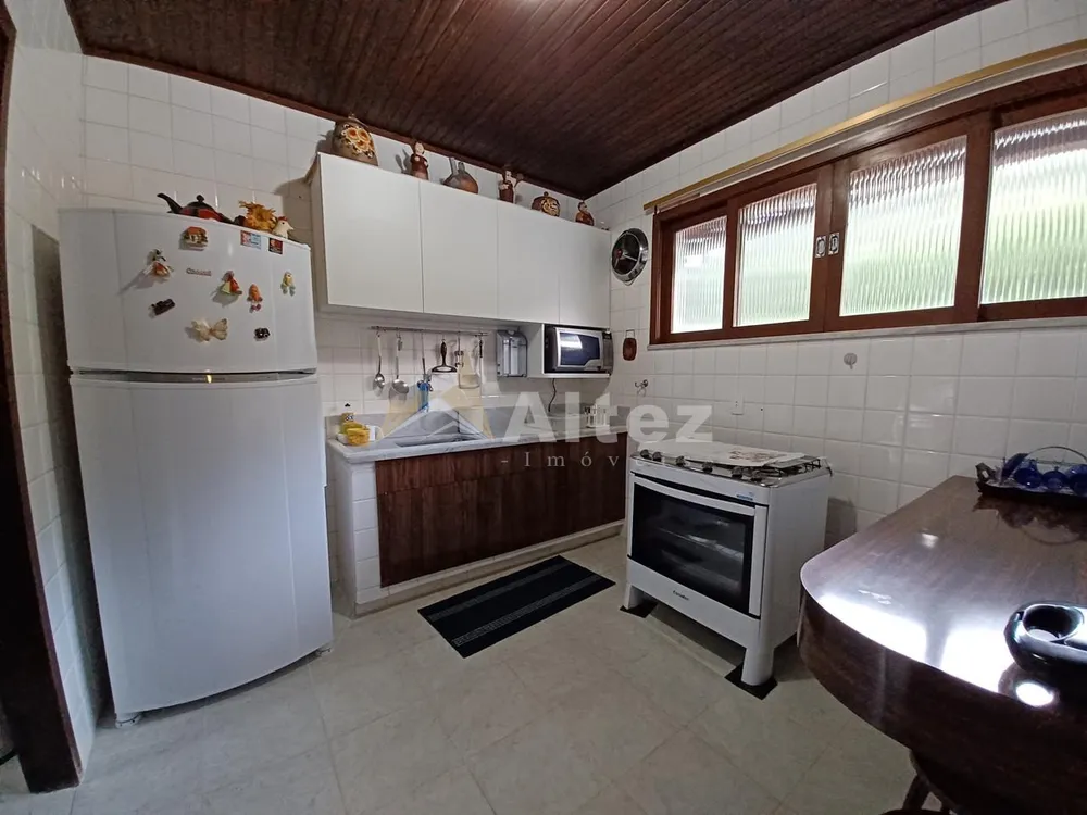 Casa, 5 quartos, 2255 m² - Foto 15