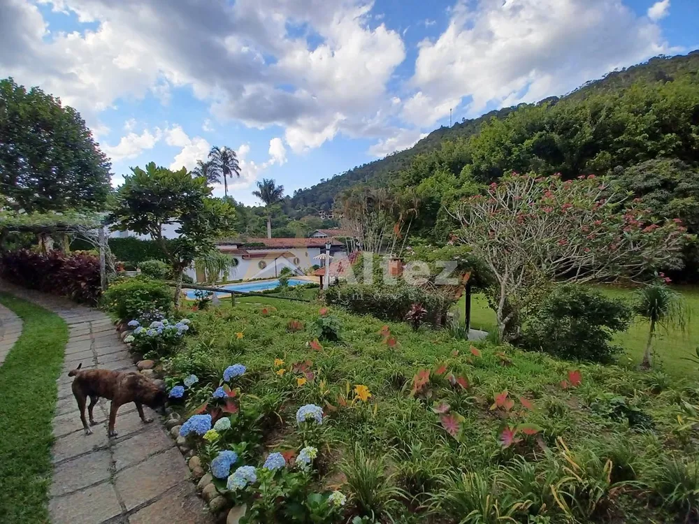 Casa, 5 quartos, 2255 m² - Foto 9