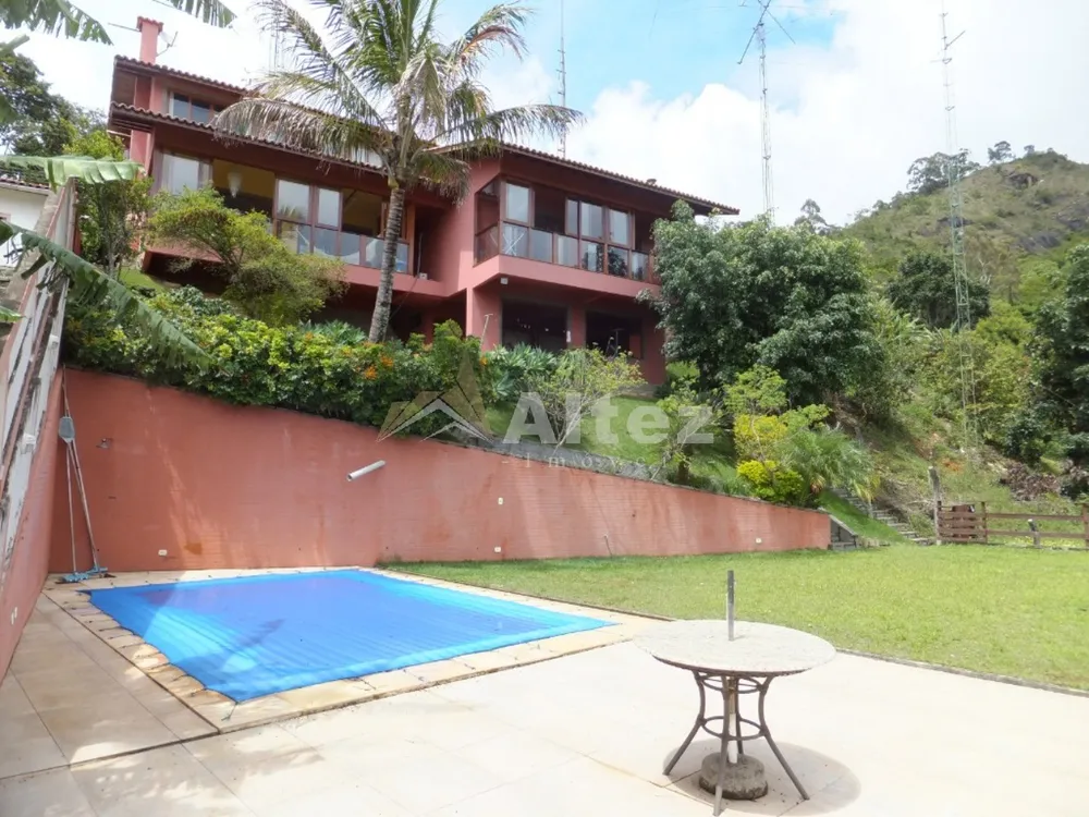 Casa, 5 quartos, 2280 m² - Foto 1