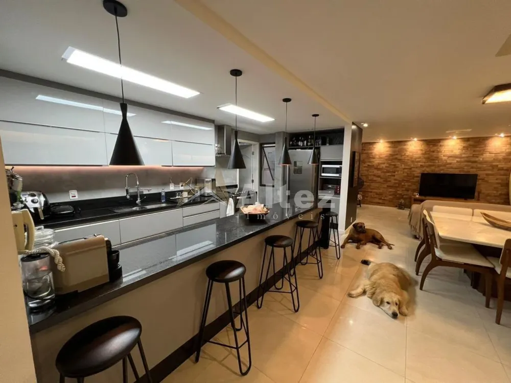 Cobertura, 3 quartos, 263 m² - Foto 11