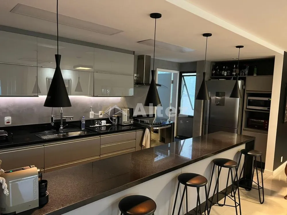 Cobertura, 3 quartos, 263 m² - Foto 32